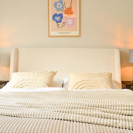 Milpau Bottrop 2 - Modernes Und Zentrales Premium-Apartment Fuer 4 Personen Mit Queensize-Bett Und Einzelbetten - Netflix, Nespresso Und Smart-Tv Екстериор снимка